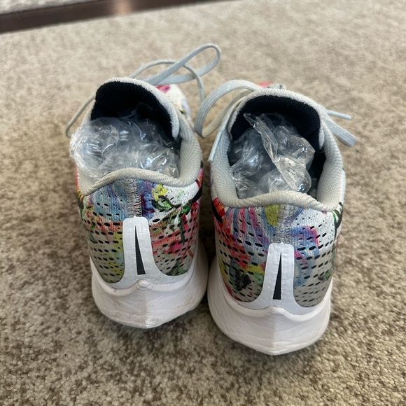 Nike Air Zoom Pegasus 35 White Floral (Women's) 7.5 - Picture 4 of 8